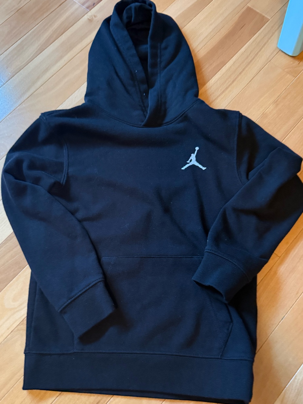 Black boys Pullover Hoodie with Jumpman LogoYS NWOT